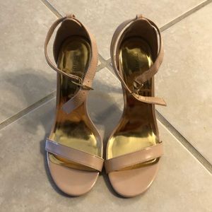 Madden Girl Nude Patent Leather Heels-Size 7